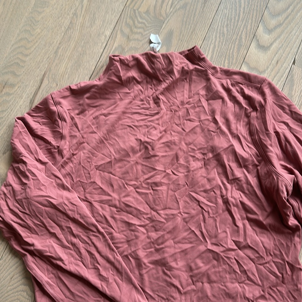Lululemon Women's Long Sleeve Top in Rose